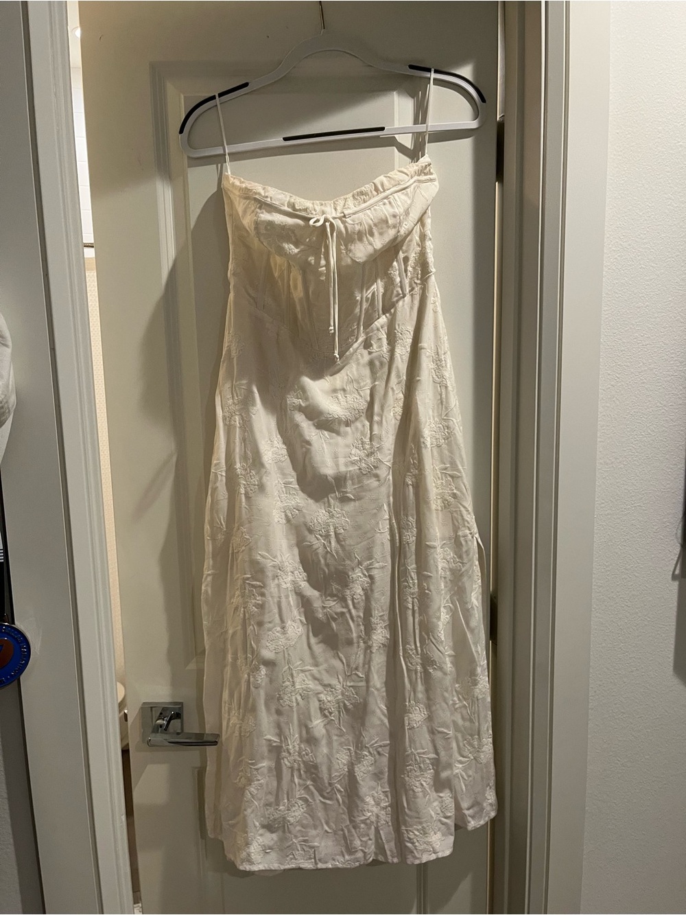 Stellah Strapless Cream Embroidered Sundress